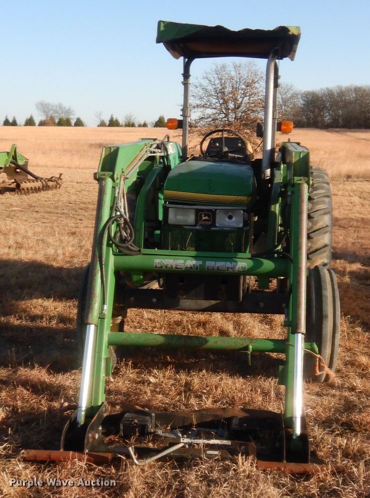 image for item HG9756 1996 John Deere 5500  tractor