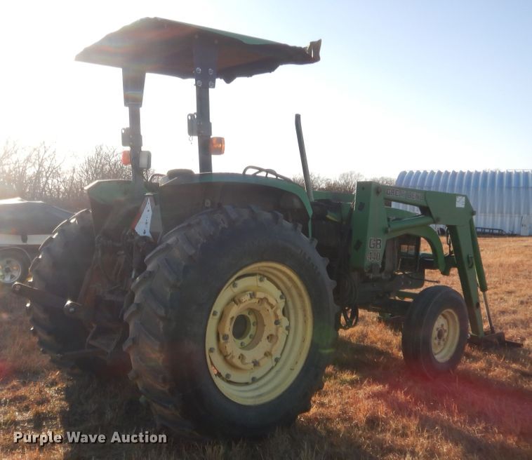 image for item HG9756 1996 John Deere 5500  tractor