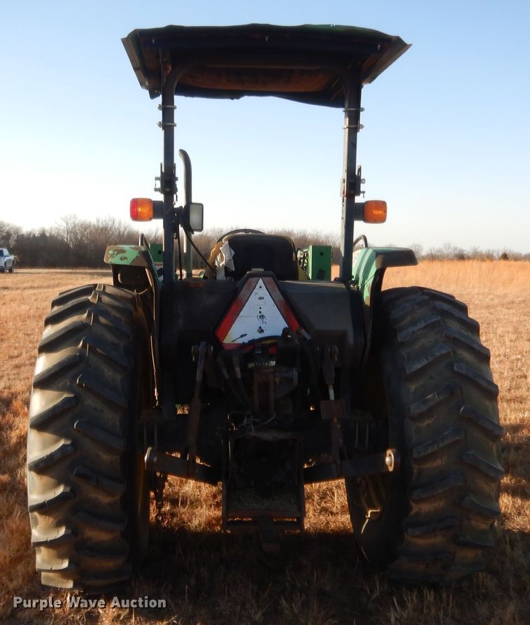 image for item HG9756 1996 John Deere 5500  tractor