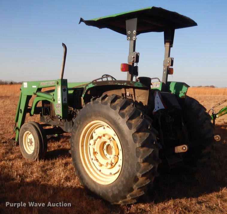 image for item HG9756 1996 John Deere 5500  tractor