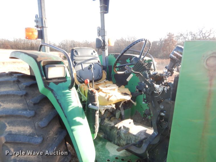 image for item HG9756 1996 John Deere 5500  tractor