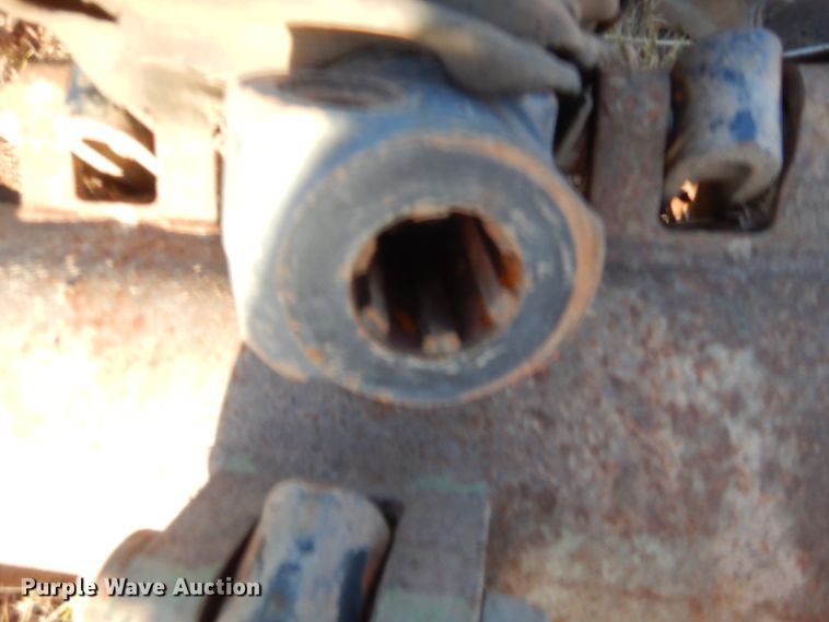 image for item HG9757 Krone Big M 400 windrower head