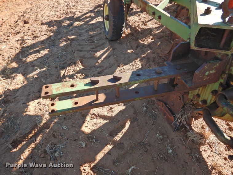 image for item HU9721 John Deere five bottom plow