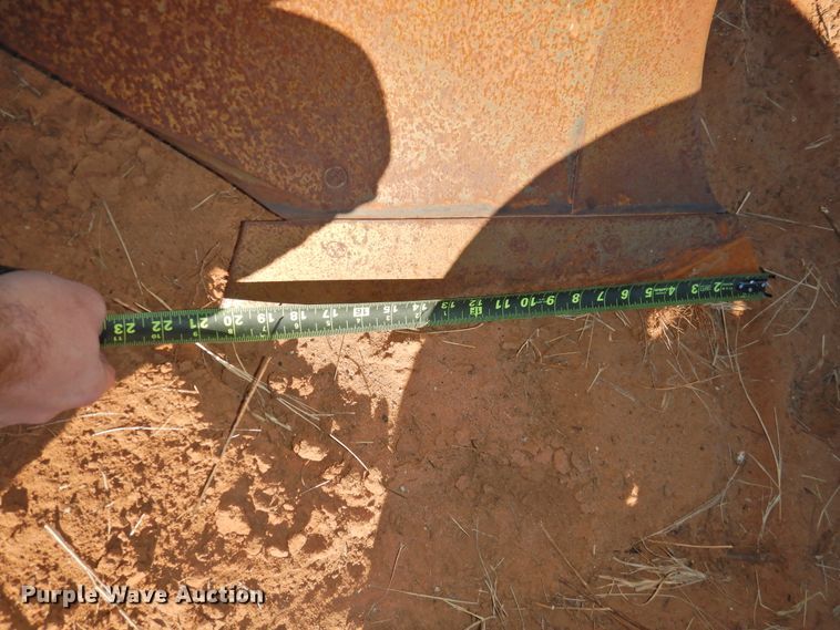 image for item HU9721 John Deere five bottom plow