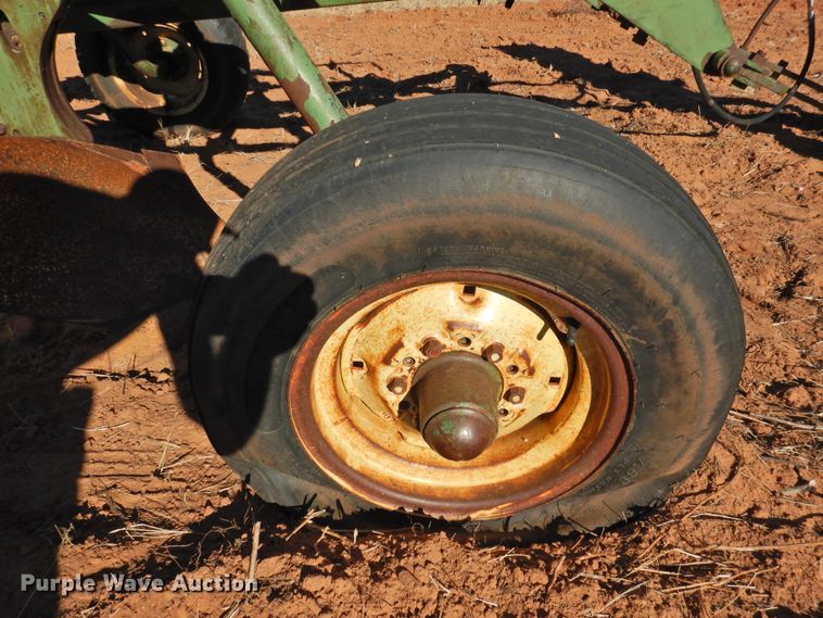 image for item HU9721 John Deere five bottom plow