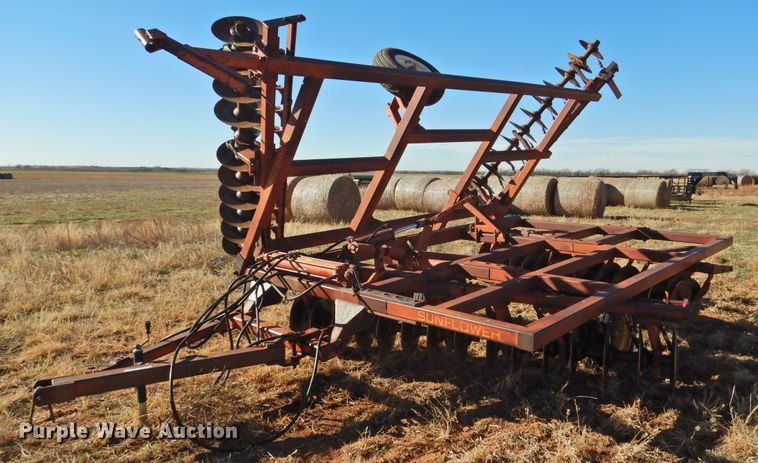 image for item HU9723 Sunflower 78G2-18 off-set disk