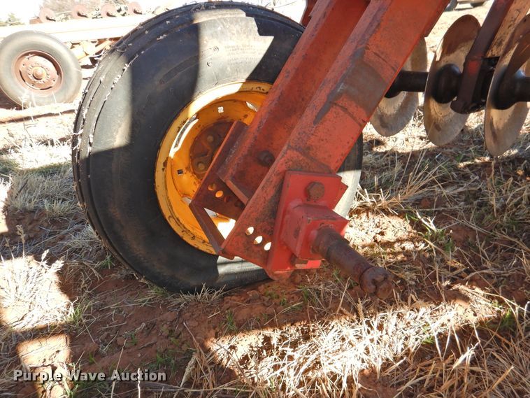 image for item HU9723 Sunflower 78G2-18 off-set disk