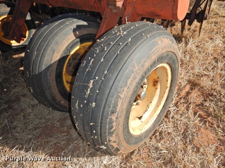 image for item HU9723 Sunflower 78G2-18 off-set disk