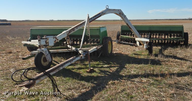 image for item HU9724 (2) John Deere 8300 grain drills