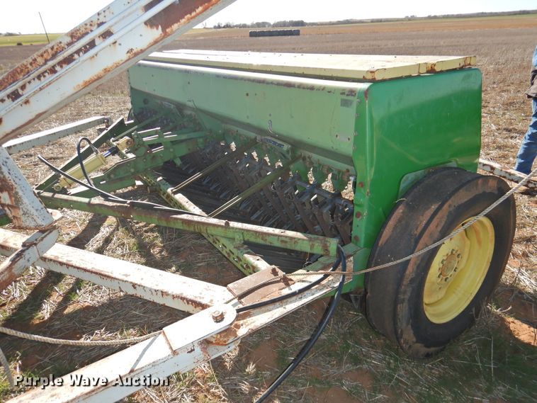 image for item HU9724 (2) John Deere 8300 grain drills