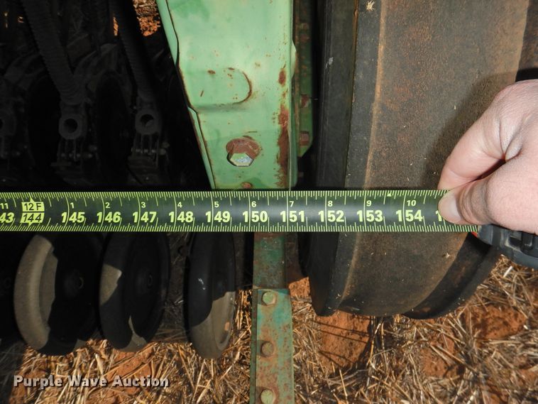 image for item HU9724 (2) John Deere 8300 grain drills