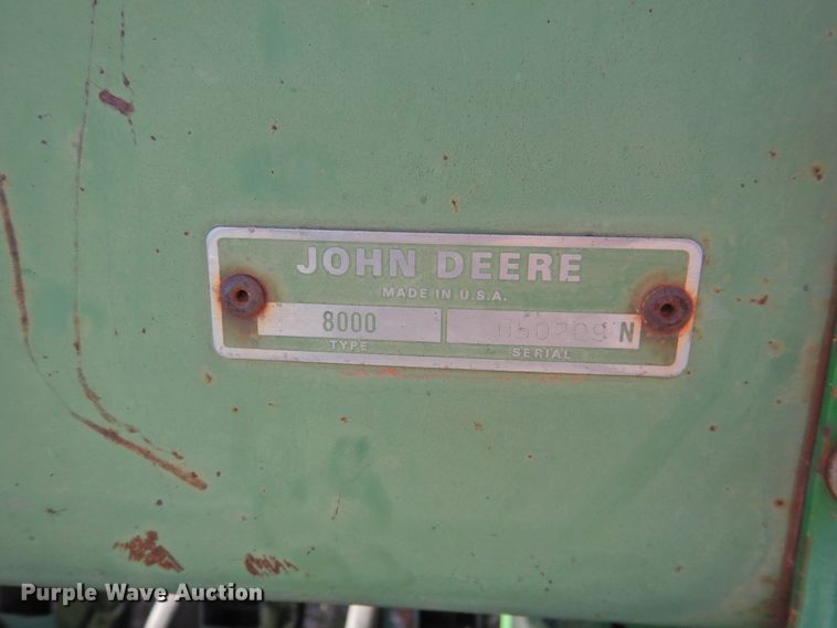image for item HU9724 (2) John Deere 8300 grain drills