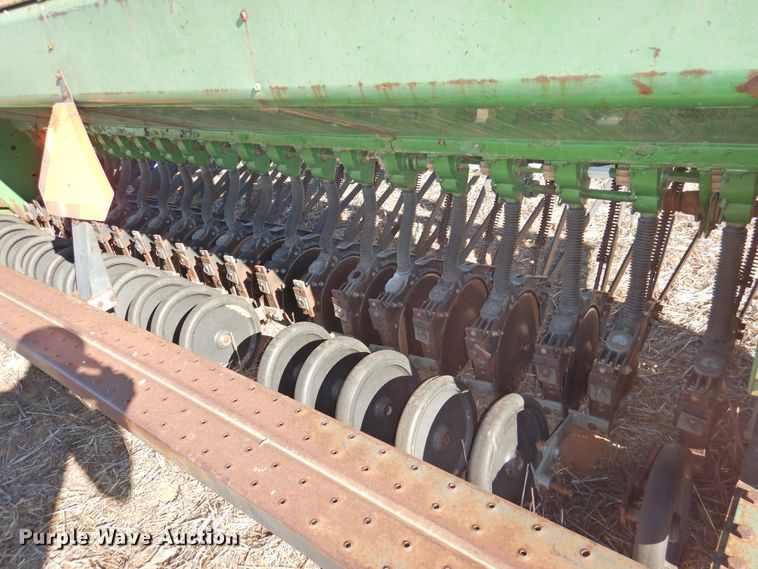 image for item HU9724 (2) John Deere 8300 grain drills