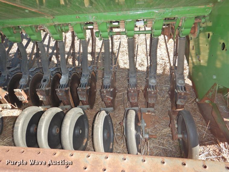 image for item HU9724 (2) John Deere 8300 grain drills