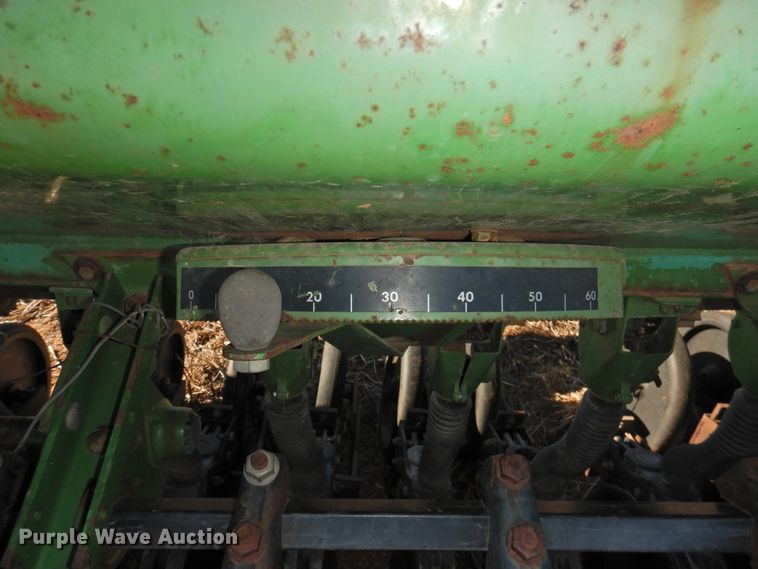 image for item HU9724 (2) John Deere 8300 grain drills