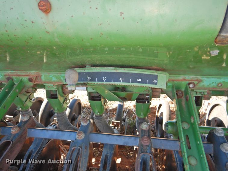 image for item HU9724 (2) John Deere 8300 grain drills