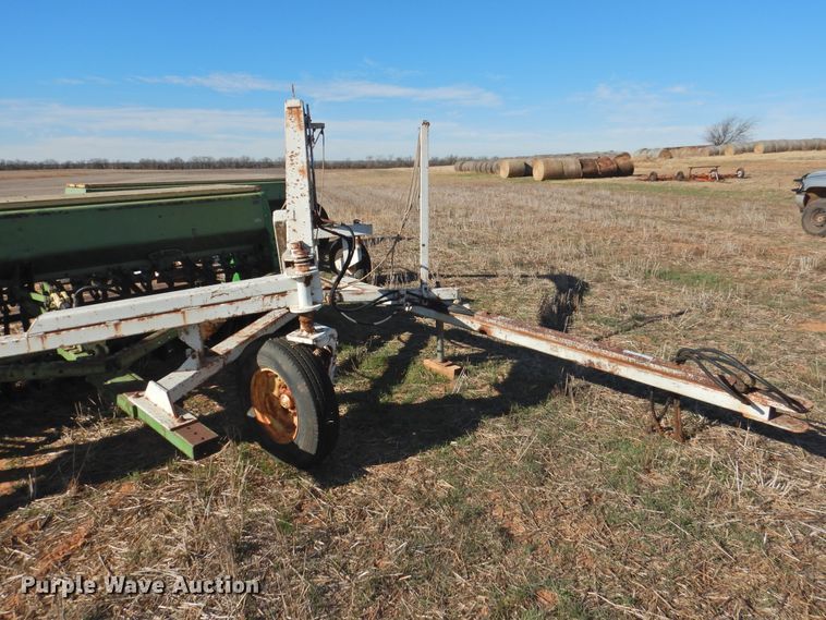 image for item HU9724 (2) John Deere 8300 grain drills