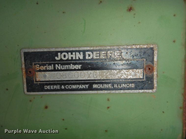 image for item HU9724 (2) John Deere 8300 grain drills