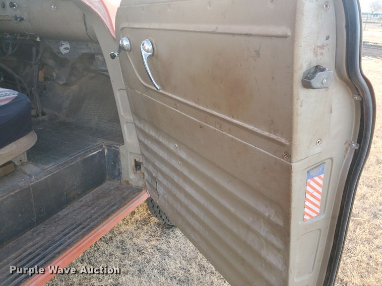 image for item HW9535 1959 Chevrolet Viking 60  grain truck