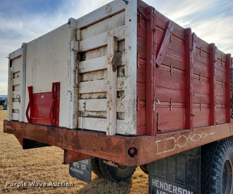 image for item HW9535 1959 Chevrolet Viking 60  grain truck