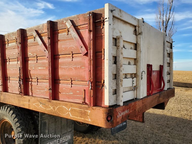 image for item HW9535 1959 Chevrolet Viking 60  grain truck