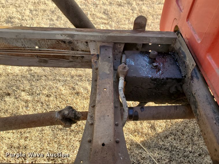 image for item HW9535 1959 Chevrolet Viking 60  grain truck