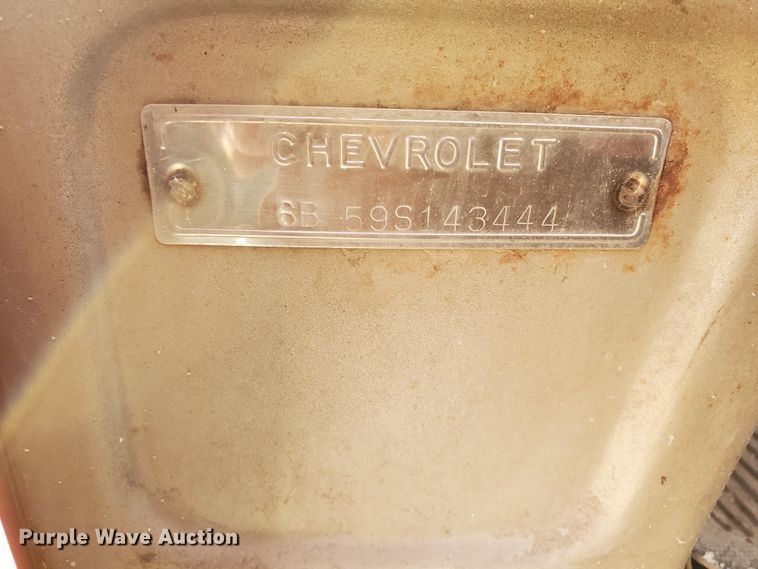 image for item HW9535 1959 Chevrolet Viking 60  grain truck