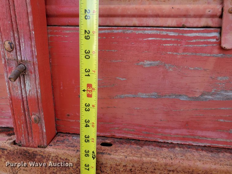 image for item HW9535 1959 Chevrolet Viking 60  grain truck