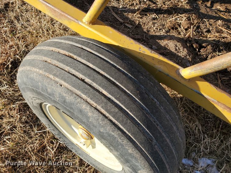 image for item HW9536 Elk Creek Welding PF24 hay bale feed wagon