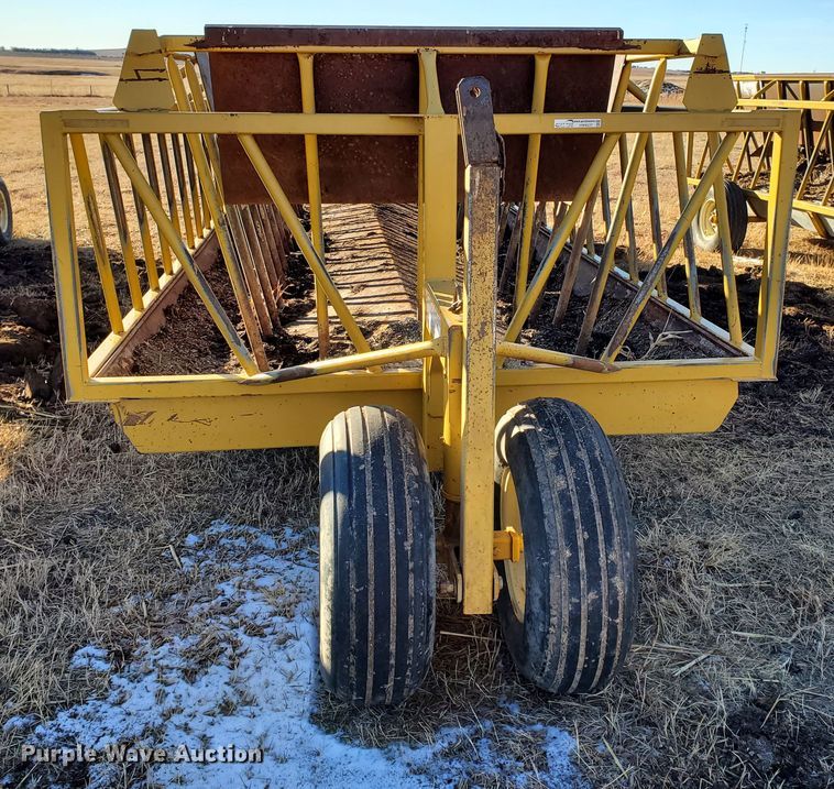 image for item HW9537 Elk Creek Welding PF24 hay bale feed wagon