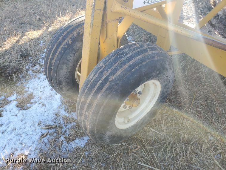 image for item HW9537 Elk Creek Welding PF24 hay bale feed wagon
