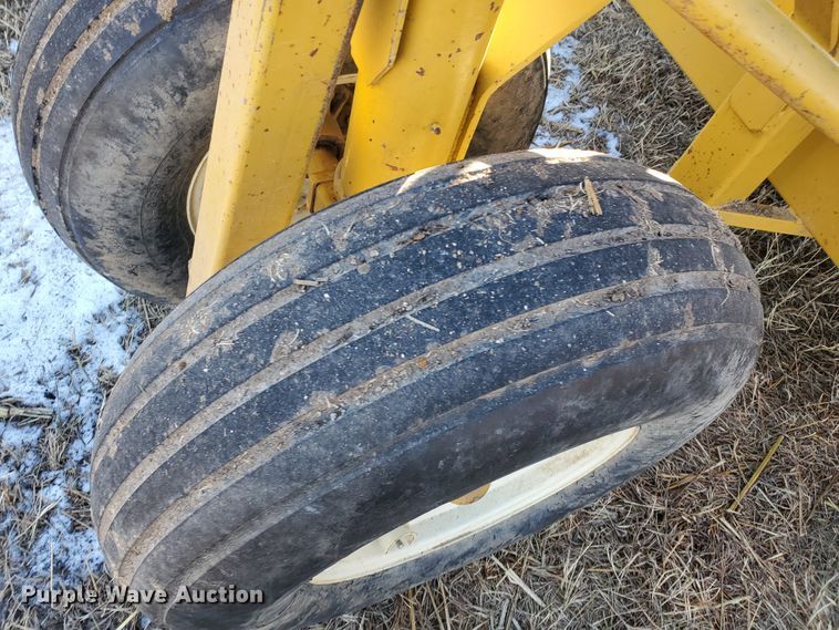 image for item HW9537 Elk Creek Welding PF24 hay bale feed wagon