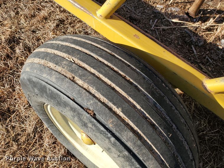 image for item HW9537 Elk Creek Welding PF24 hay bale feed wagon