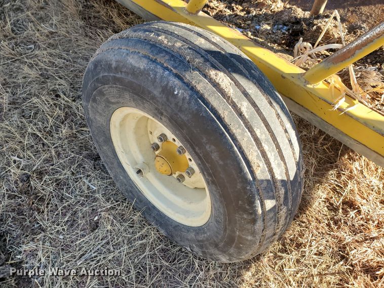 image for item HW9537 Elk Creek Welding PF24 hay bale feed wagon