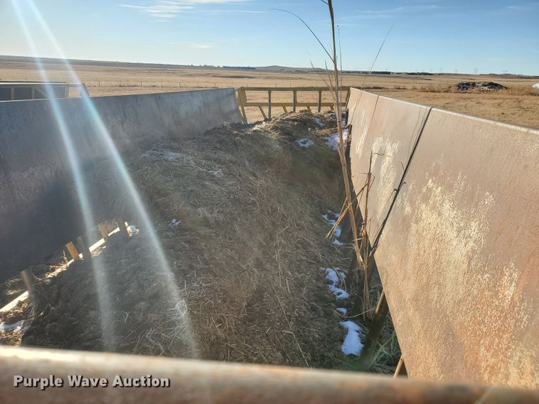 image for item HW9538 Elk Creek Welding PF24 hay bale feed wagon