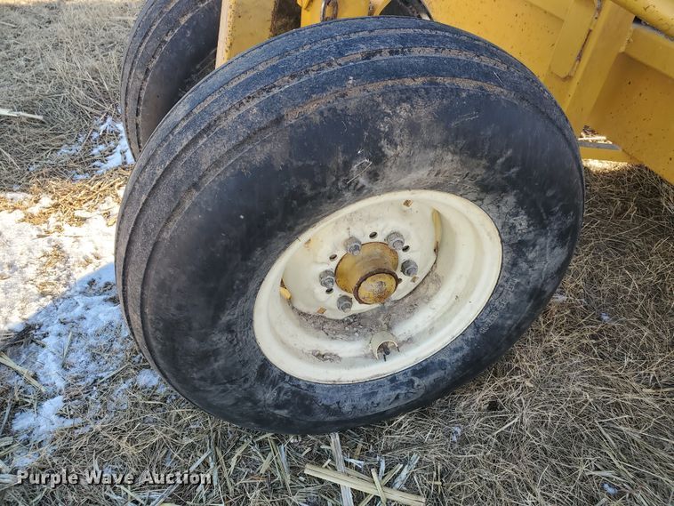 image for item HW9538 Elk Creek Welding PF24 hay bale feed wagon