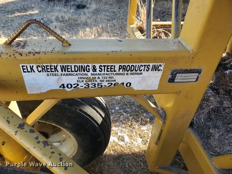 image for item HW9538 Elk Creek Welding PF24 hay bale feed wagon