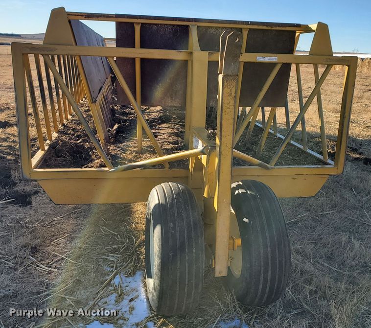 image for item HW9539 Elk Creek Welding PF24 hay bale feed wagon