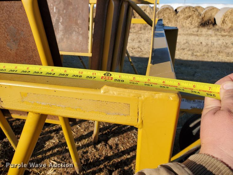 image for item HW9539 Elk Creek Welding PF24 hay bale feed wagon