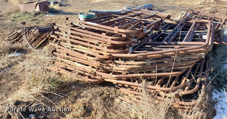 image for item HW9545 Livestock panels