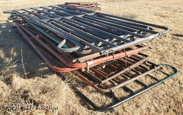 image for item HW9552 Livestock panels