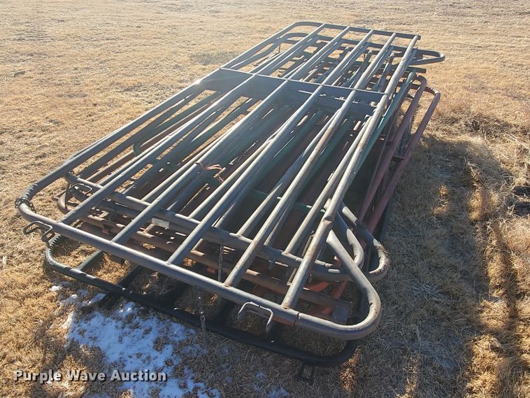 image for item HW9552 Livestock panels