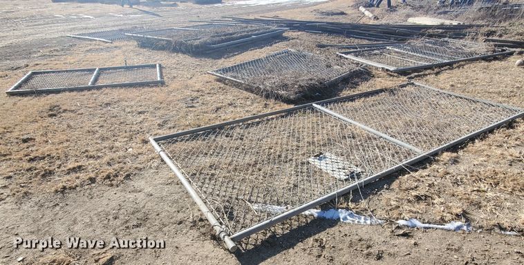 image for item HW9554 (12) chain link fence panels