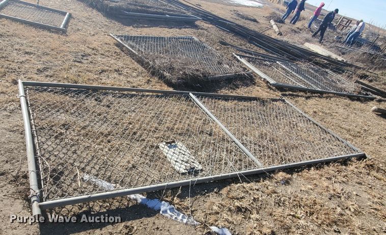 image for item HW9554 (12) chain link fence panels