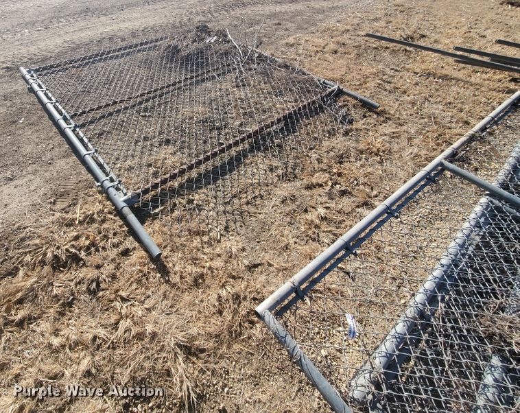 image for item HW9554 (12) chain link fence panels