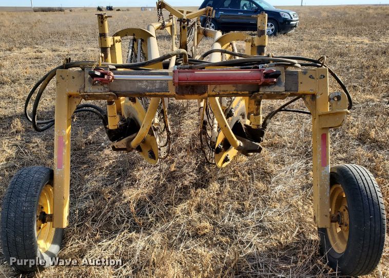 image for item HW9562 Vermeer R23 hay rake