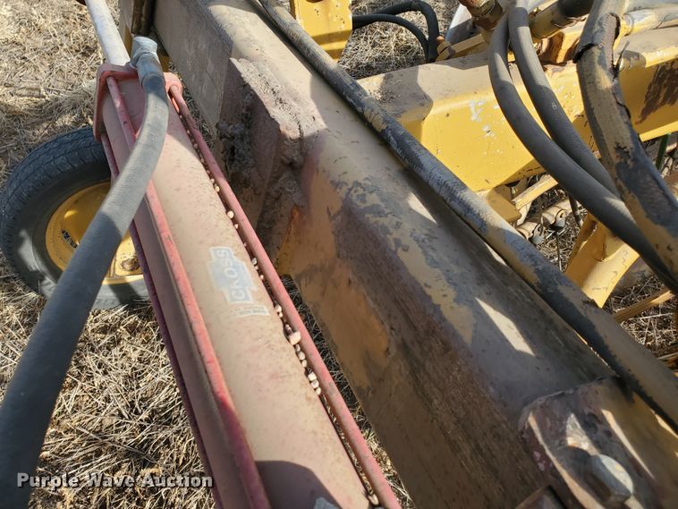 image for item HW9562 Vermeer R23 hay rake