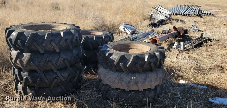 image for item HW9573 Valley 6000 irrigation pivot
