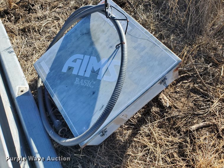 image for item HW9573 Valley 6000 irrigation pivot