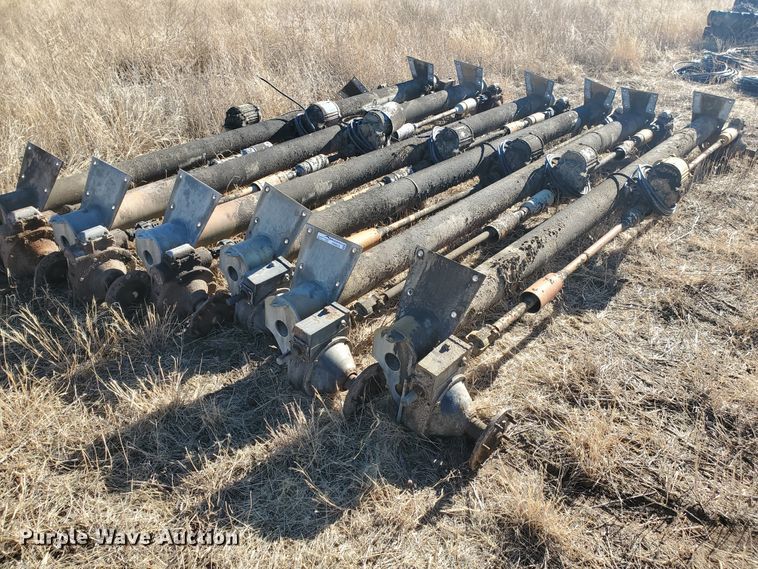 image for item HW9576 Valley 8000 irrigation pivot